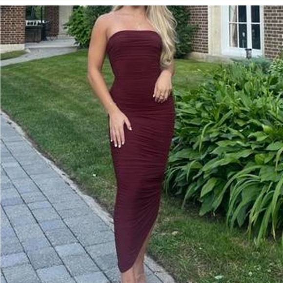 House of CB Sasha Ruched Gown Burgundy L NWT - Picture 4 of 8